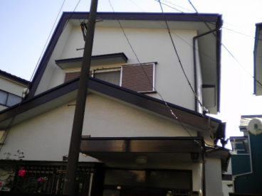 所沢市：Ｋ邸・屋根葺き替え及び雨樋交換工事の施工写真